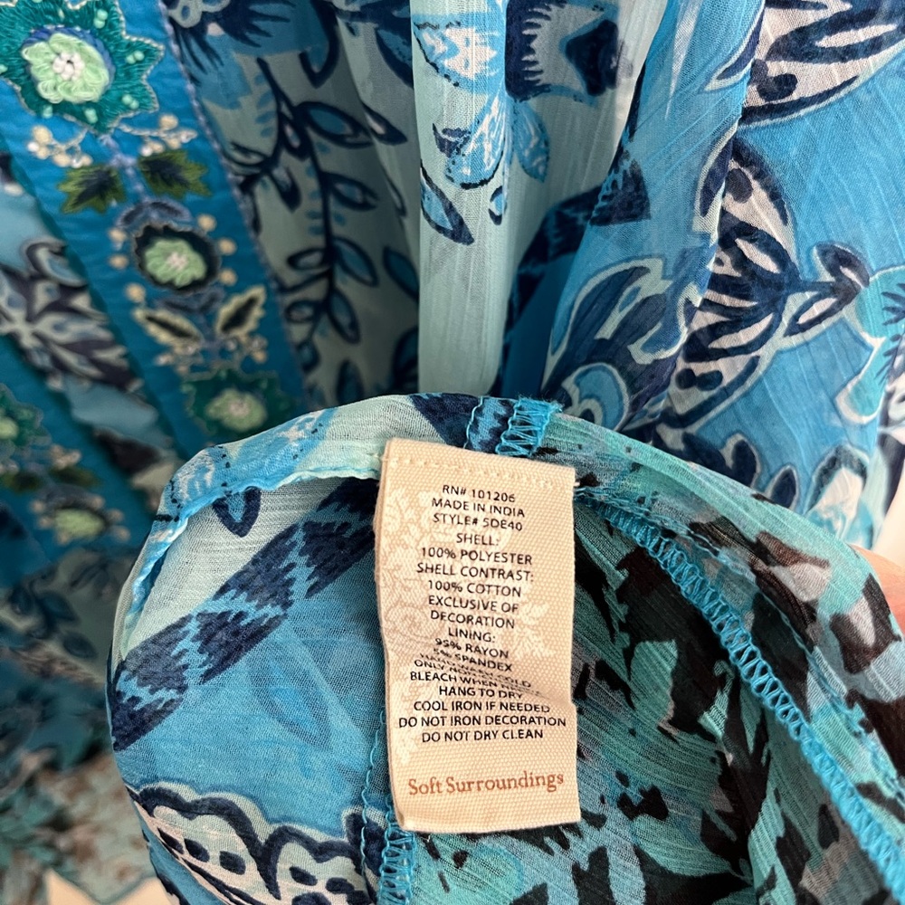 EUC Soft Surroundings Blue Floral Tunic with Blue Tank Top 3X - Picture 6 of 9